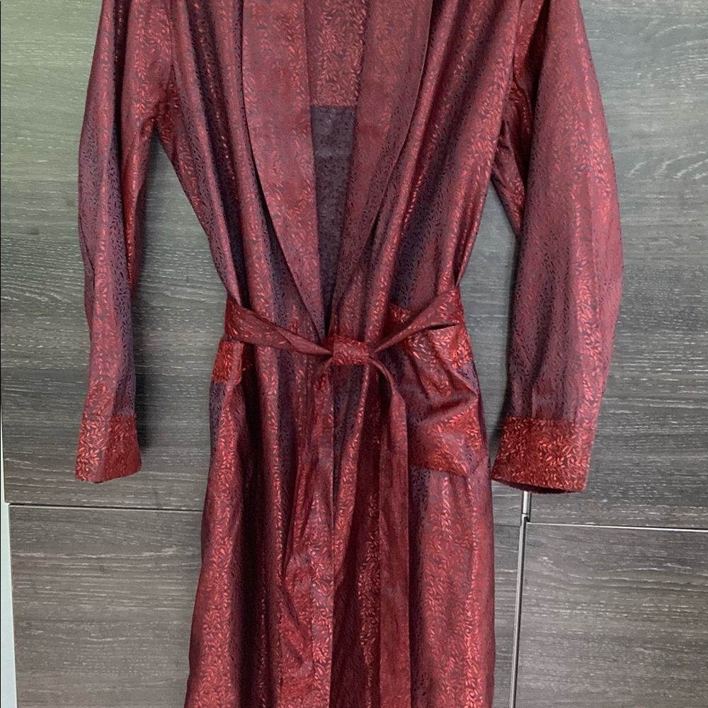 Vintage Long Silky Brocade Kimono Robe Size Medium